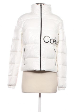 Γυναικείο μπουφάν Calvin Klein Jeans, Μέγεθος XS, Χρώμα Λευκό, Τιμή 120,93 €