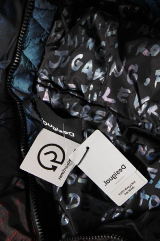 Γυναικείο μπουφάν Desigual, Μέγεθος M, Χρώμα Πολύχρωμο, Τιμή 61,47 €