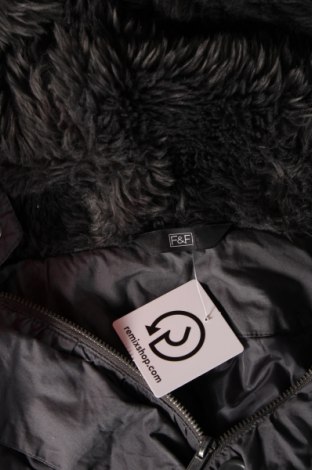 Γυναικείο μπουφάν F&F, Μέγεθος XL, Χρώμα Γκρί, Τιμή 14,71 €