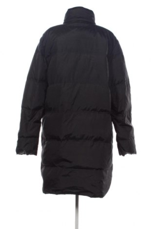 Dámska bunda  FILA, Veľkosť L, Farba Čierna, Cena  21,05 €