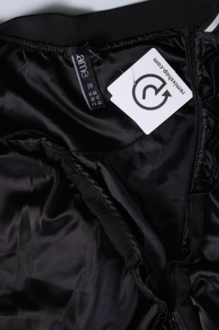 Dámska bunda  Flame, Veľkosť M, Farba Čierna, Cena  5,44 €