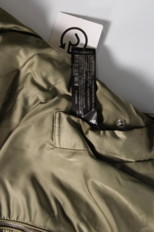 Γυναικείο μπουφάν Pull&Bear, Μέγεθος L, Χρώμα Πολύχρωμο, Τιμή 11,84 €