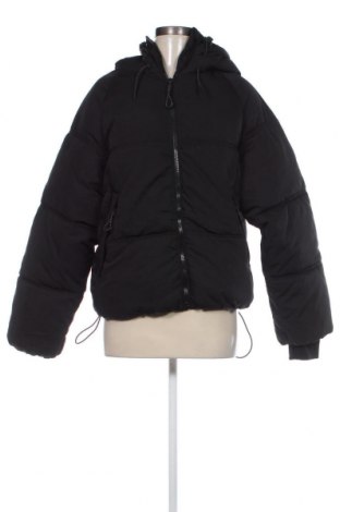 Dámská bunda  Pull&Bear, Velikost S, Barva Černá, Cena  727,00 Kč