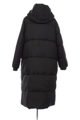 Γυναικείο μπουφάν S.Oliver, Μέγεθος XL, Χρώμα Μαύρο, Τιμή 32,80 €