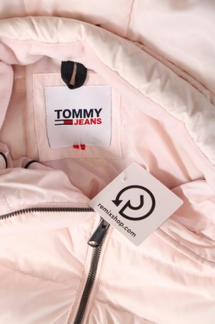 Γυναικείο μπουφάν Tommy Jeans, Μέγεθος L, Χρώμα Ρόζ , Τιμή 78,56 €