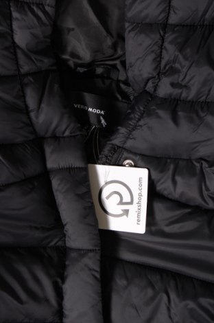 Dámska bunda  Vero Moda, Veľkosť M, Farba Čierna, Cena  31,16 €