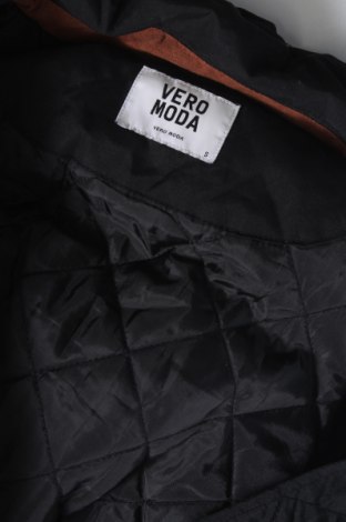Γυναικείο μπουφάν Vero Moda, Μέγεθος S, Χρώμα Μαύρο, Τιμή 10,14 €
