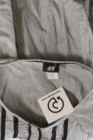 Детска блуза H&M, Размер 11-12y/ 152-158 см, Цвят Многоцветен, Цена 3,08 лв.