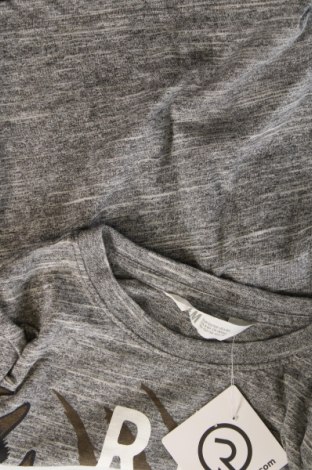 Kinder Shirt H&M, Größe 6-7y/ 122-128 cm, Farbe Grau, Preis € 6,00