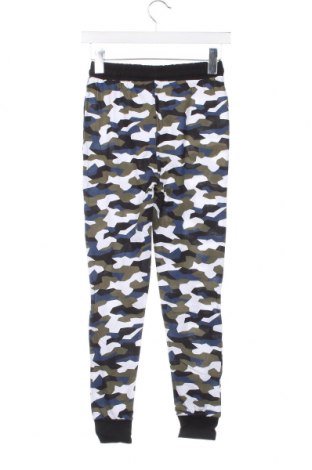 Kinder Pyjama  Freegun, Größe 9-10y/ 140-146 cm, Farbe Mehrfarbig, Preis € 16,50
