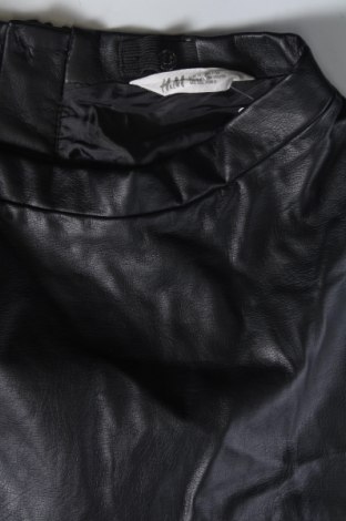 Fustă pentru copii H&M, Mărime 7-8y/ 128-134 cm, Culoare Negru, Preț 26,48 Lei