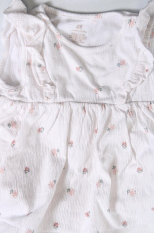 Rochie pentru copii H&M, Mărime 3-6m/ 62-68 cm, Culoare Alb, Preț 56,12 Lei