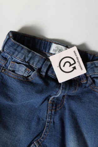 Detské džínsy , Veľkosť 6-7y/ 122-128 cm, Farba Modrá, Cena  9,00 €