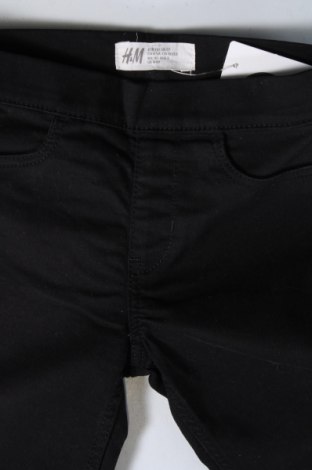 Dziecięce jeansy H&M, Rozmiar 4-5y/ 110-116 cm, Kolor Czarny, Cena 36,00 zł
