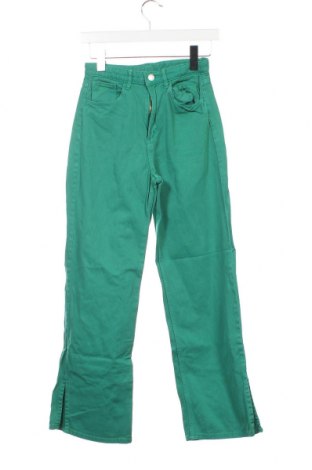 Детски дънки H&M, Размер 12-13y/ 158-164 см, Цвят Зелен, Цена 15,36 лв.