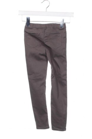 Dziecięce jeansy H&M, Rozmiar 5-6y/ 116-122 cm, Kolor Szary, Cena 48,39 zł