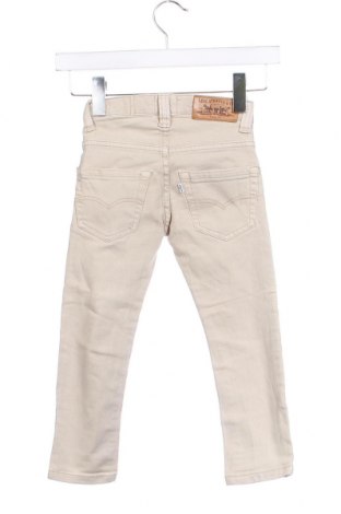 Dziecięce jeansy Levi's, Rozmiar 3-4y/ 104-110 cm, Kolor ecru, Cena 57,89 zł