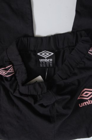 Detské legíny  Umbro, Veľkosť 3-4y/ 104-110 cm, Farba Čierna, Cena  10,21 €