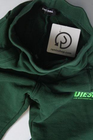 Детски панталон Diesel, Размер 2-3y/ 98-104 см, Цвят Зелен, Цена 35,99 лв.