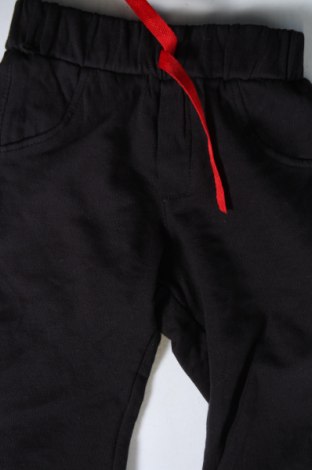 Pantaloni de trening, pentru copii, Mărime 2-3m/ 56-62 cm, Culoare Negru, Preț 13,77 Lei