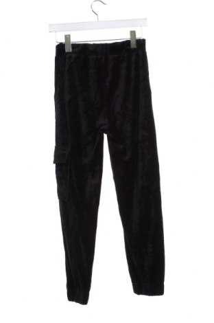 Pantaloni de trening, pentru copii LMTD, Mărime 12-13y/ 158-164 cm, Culoare Negru, Preț 35,53 Lei
