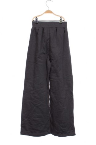Pantaloni de trening, pentru copii Primark, Mărime 15-18y/ 170-176 cm, Culoare Gri, Preț 29,57 Lei