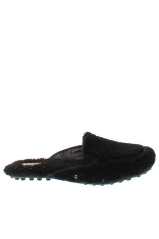 Papuci de casă UGG Australia, Mărime 37, Culoare Negru, Preț 180,00 Lei