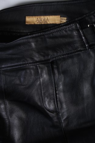 Kožená sukňa  Arma, Veľkosť M, Farba Čierna, Cena  128,14 €