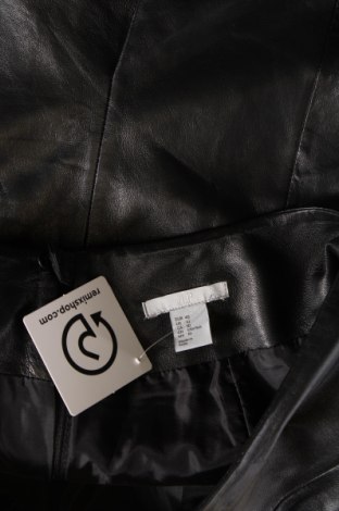 Кожена пола H&M, Размер M, Цвят Черен, Цена 35,59 лв.