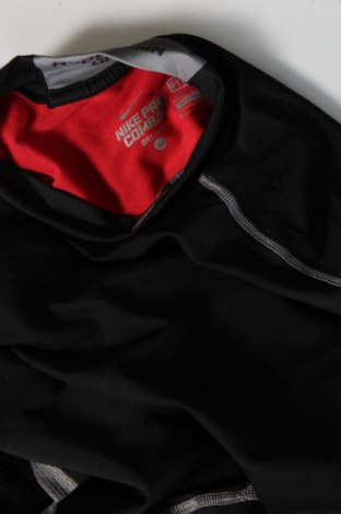 Bluză de bărbați Nike, Mărime L, Culoare Negru, Preț 111,84 Lei