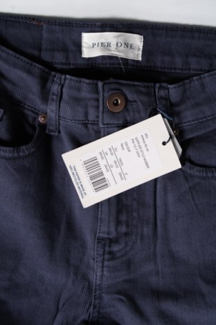 Męskie jeansy Pier One, Rozmiar S, Kolor Niebieski, Cena 83,37 zł