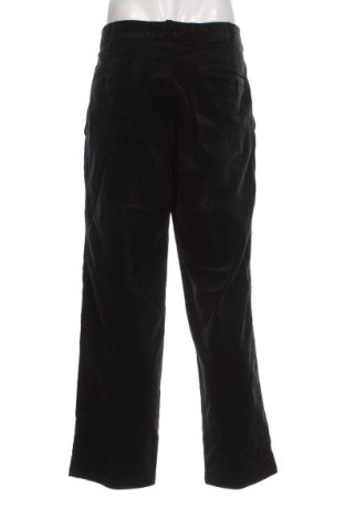 Pantaloni raiați de bărbați, Mărime XL, Culoare Negru, Preț 33,39 Lei