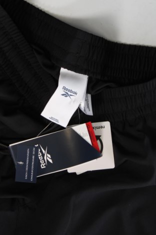 Мъжки къс панталон Reebok, Размер S, Цвят Черен, Цена 77,00 лв.