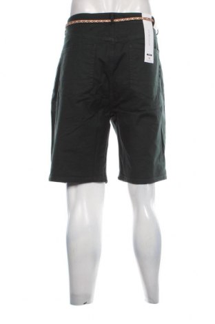 Pantaloni scurți de bărbați Scotch & Soda, Mărime XL, Culoare Verde, Preț 384,87 Lei