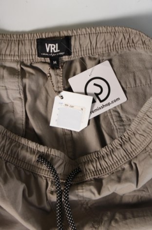 Мъжки къс панталон Viral Vibes, Размер M, Цвят Сив, Цена 21,70 лв.