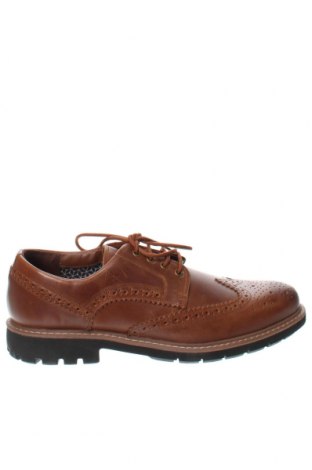 Мъжки обувки Clarks, Размер 44, Цвят Кафяв, Цена 174,40 лв.