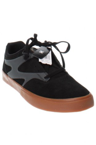 Мъжки обувки DC Shoes, Размер 45, Цвят Черен, Цена 71,05 лв.