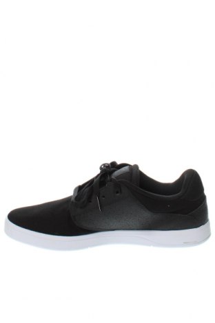 Мъжки обувки DC Shoes, Размер 43, Цвят Черен, Цена 89,00 лв.