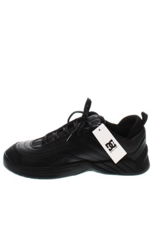 Férfi cipők
 DC Shoes, Méret 41, Szín Fekete, Ár 19 313 Ft