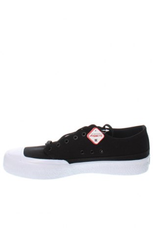 Мъжки обувки DC Shoes, Размер 46, Цвят Черен, Цена 81,20 лв.