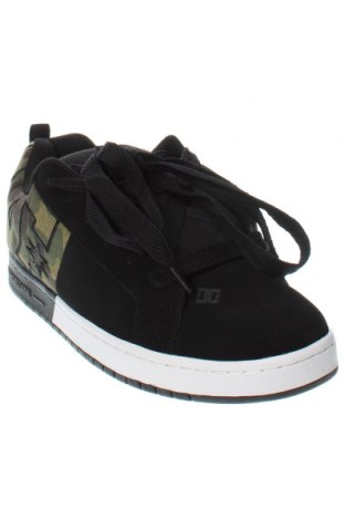 Férfi cipők
 DC Shoes, Méret 48, Szín Fekete, Ár 42 918 Ft