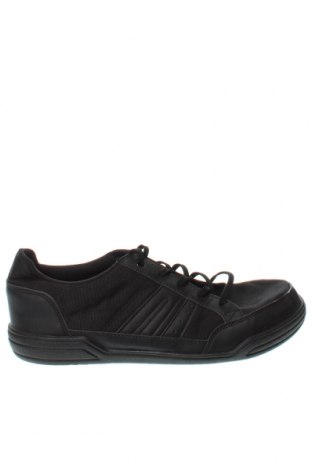 Мъжки обувки Decathlon, Размер 44, Цвят Черен, Цена 33,15 лв.