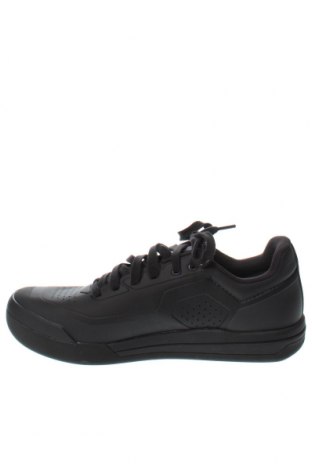 Мъжки обувки Fox, Размер 42, Цвят Черен, Цена 172,55 лв.