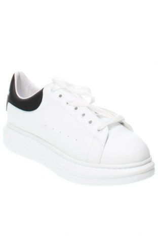 Мъжки обувки RunnerBoss, Размер 43, Цвят Бял, Цена 62,00 лв.