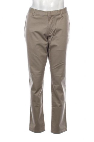 Мъжки панталон Armani Exchange, Размер L, Цвят Бежов, Цена 122,40 лв.