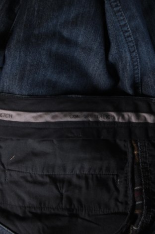 Мъжки панталон Charles Vogele, Размер XL, Цвят Син, Цена 10,15 лв.
