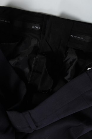 Мъжки панталон Hugo Boss, Размер XL, Цвят Син, Цена 137,00 лв.