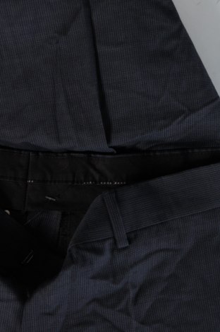 Мъжки панталон Hugo Boss, Размер M, Цвят Син, Цена 45,21 лв.