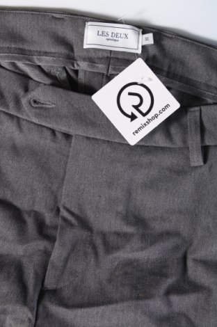 Ανδρικό παντελόνι Les Deux, Μέγεθος M, Χρώμα Γκρί, Τιμή 5,75 €