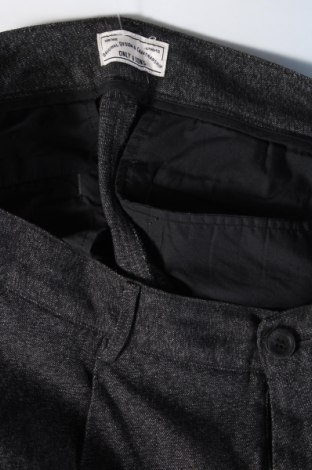 Pantaloni de bărbați Only & Sons, Mărime L, Culoare Gri, Preț 61,90 Lei